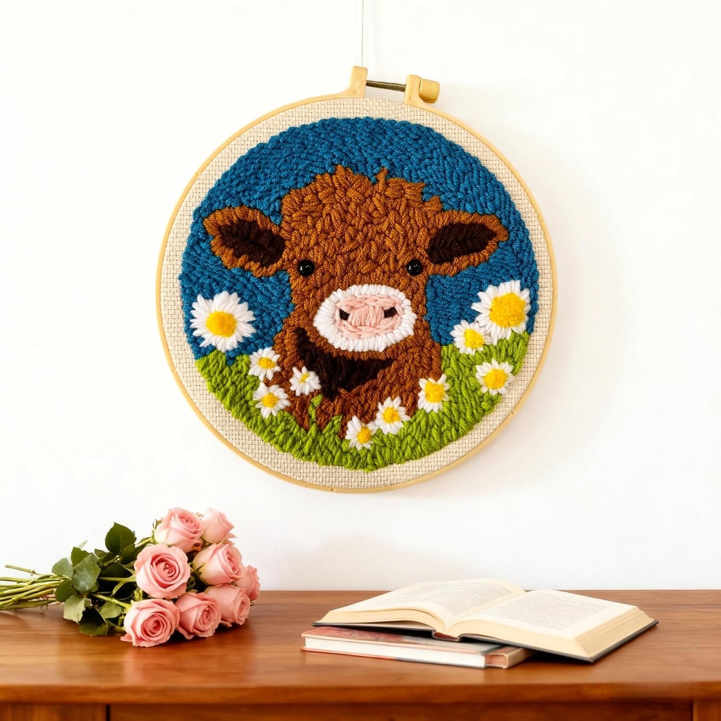 Create Beautiful Art with Our Beginner-Friendly DIY Punch Needle Kit - Cartoon Highland Cow with Daisy Flower - Perfect for Adults and Kids, Ideal for Gifts and Home Décor (20x20 cm)